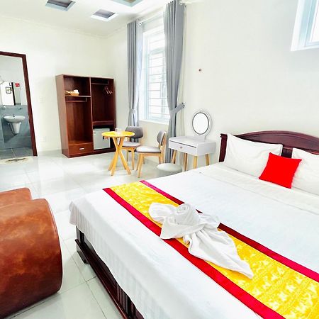 Luxury Vuon Lai Hotel Ho Chi Minh-staden Exteriör bild